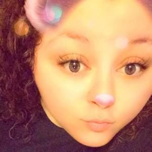 Meet your Posher, Keona